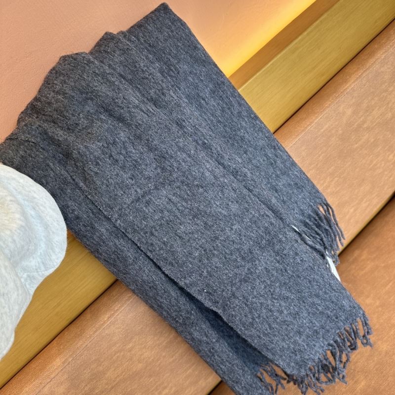 Acne Scarf